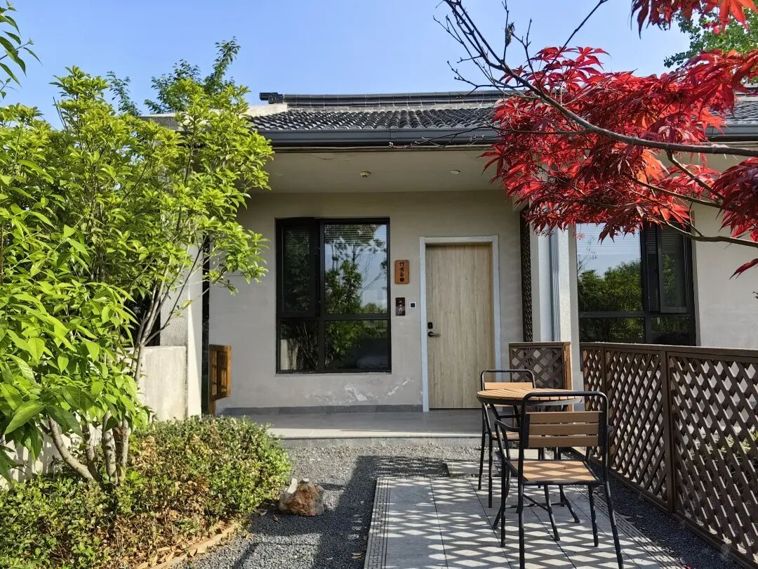 江宁龙山赏心谷庭院式住宿和休闲空间