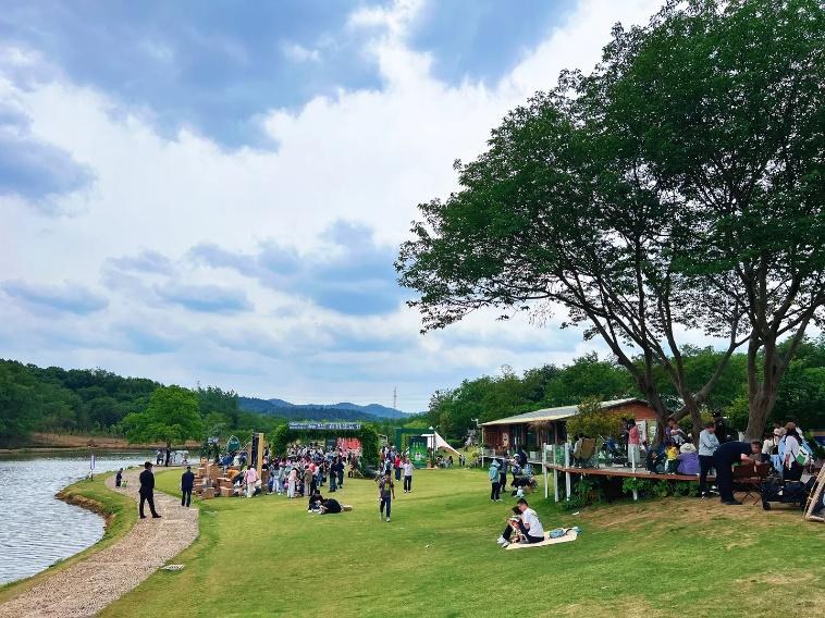 苏家理想村下午场团建怎么排？4个趣味游戏+湖畔烧烤 江宁半日方案