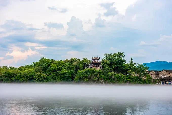 南京出发泾县二日团建怎么排？查济古村+桃花潭+水墨汀溪 皖南秋线全流程